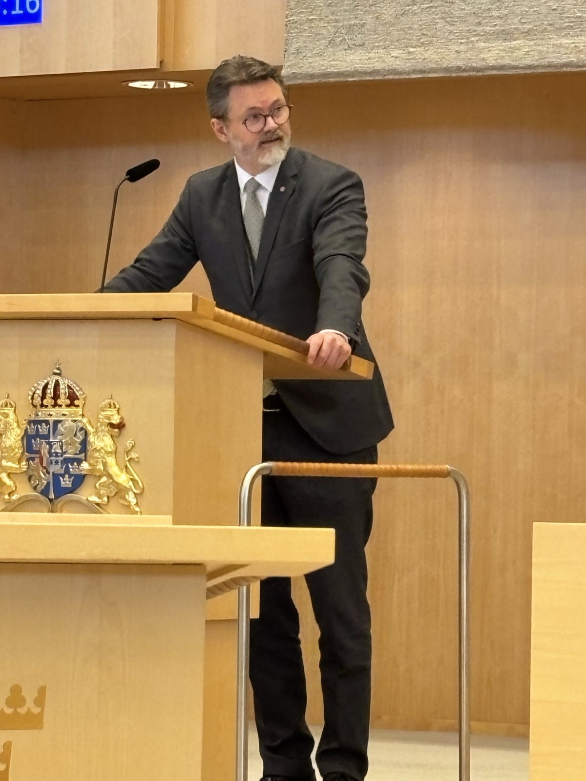 Bild från debatt om utökade möjligheter att meddela näringsförbud (19/11-25).